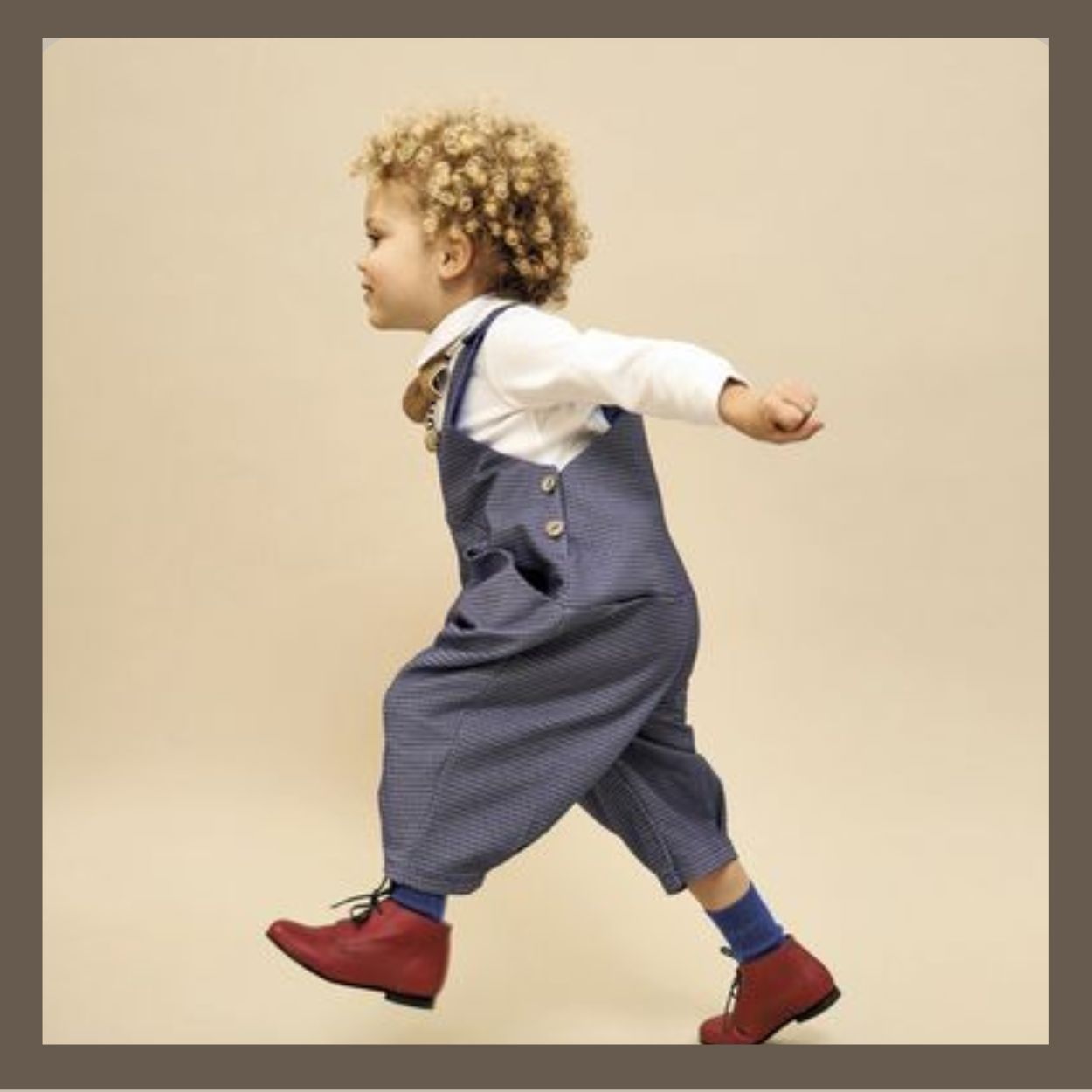 nachhaltige Kinder-Hosen und Baby-Strampler