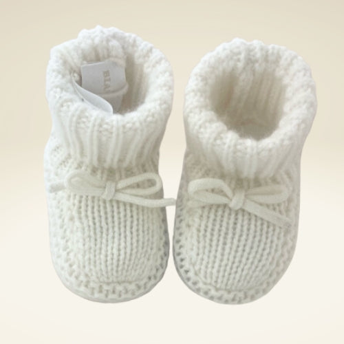 Baby-Kaschmir-Set mit Bio Kuscheltier im Korb