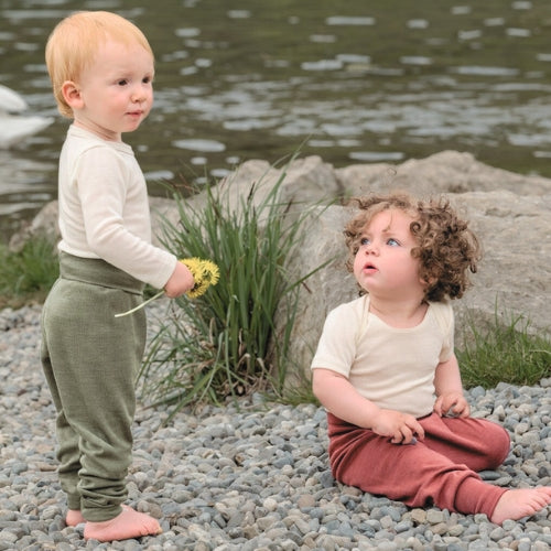 Baby/Kleinkind Feinripp Hose aus Bio-Schurwolle-Seide-Mischung - sasaní 