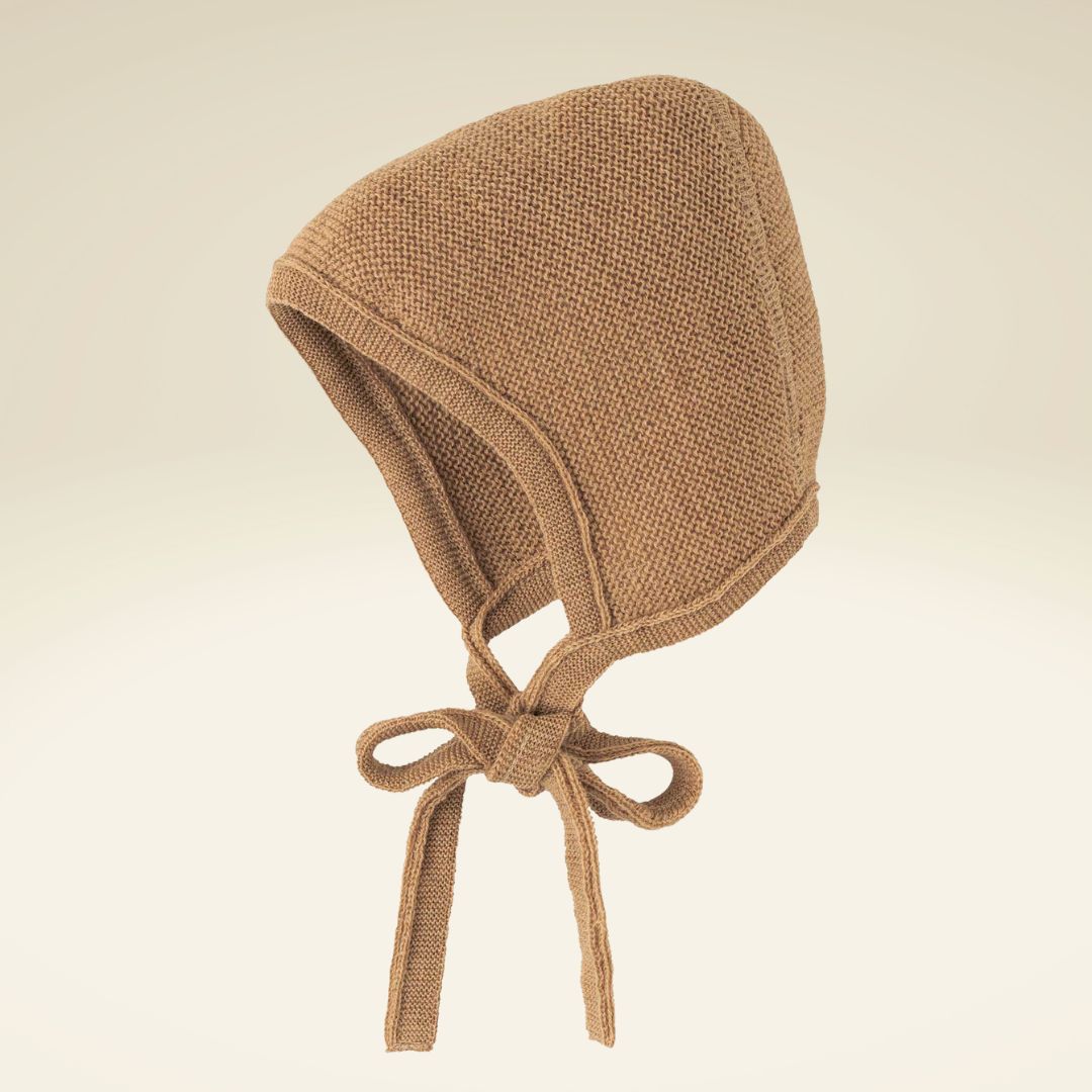 disana-baby-strick-häubchen aus Bio-Schurwolle